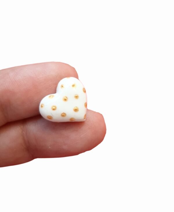 aretes love ❤️ aretes love ❤️